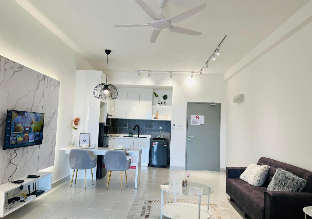 Cheras Apartment | Netizen Soho 2pax MRT Cheras Wi-Fi VsHome