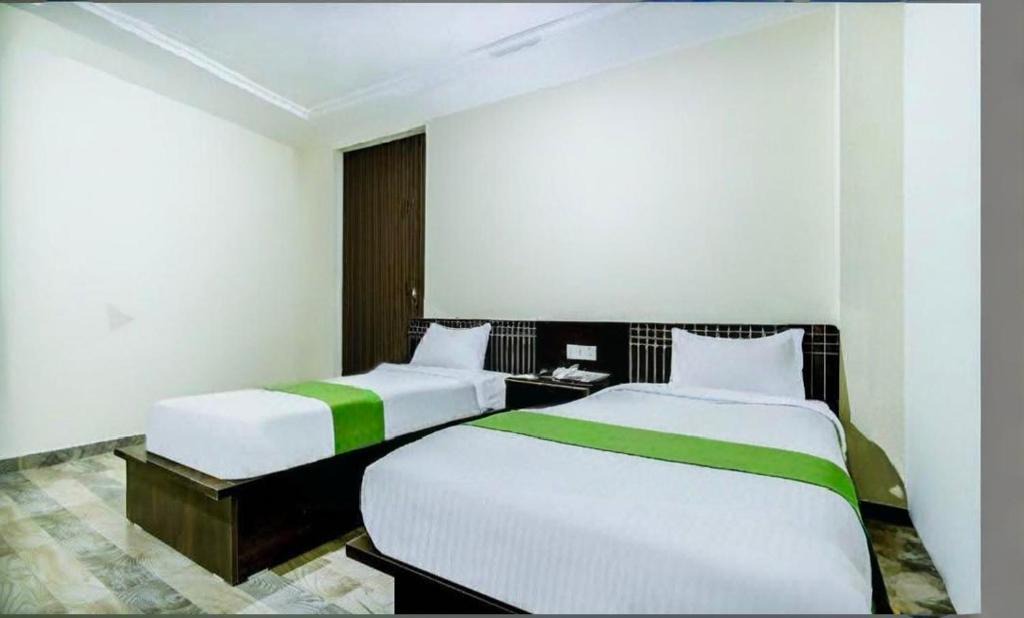 Paharganj Cabin | New Star Comfort Stay New Delhi