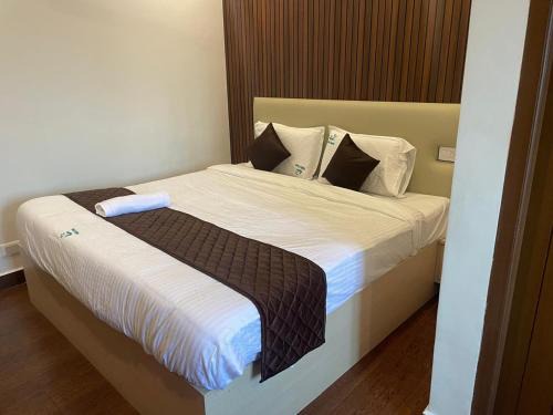 Kottakuppam Hotel | Niki Inn