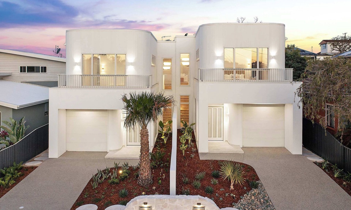 Long Jetty Condo | Nirvana Retreat-Mineral Pool & walk to the Beaches
