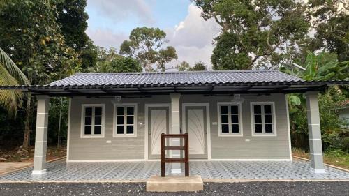 Kampung Raga Ski Chalet | Noor Muhammad Roomstay
