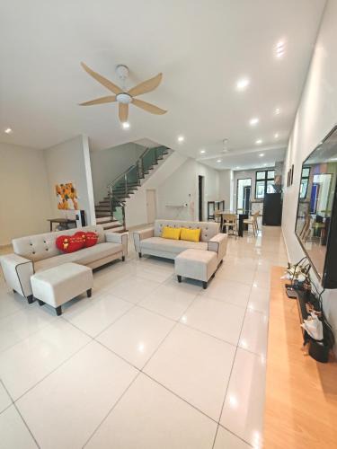 Kluang House | Novus spring Gated guarded homestay