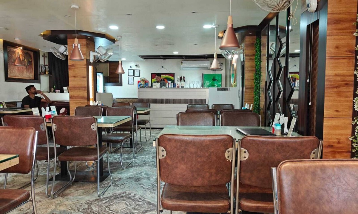 Siliguri Hotel | Oasis Hotel and Restaurant