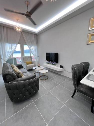 Kampung Pokok Asam Apartment | Ocean View 611