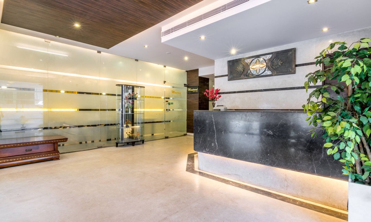 Bangalore City Center Hotel | Octave Hotel Double Rd