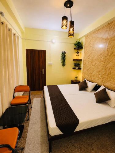 Kasol House | One Love Retreat Home Stay & Cafe