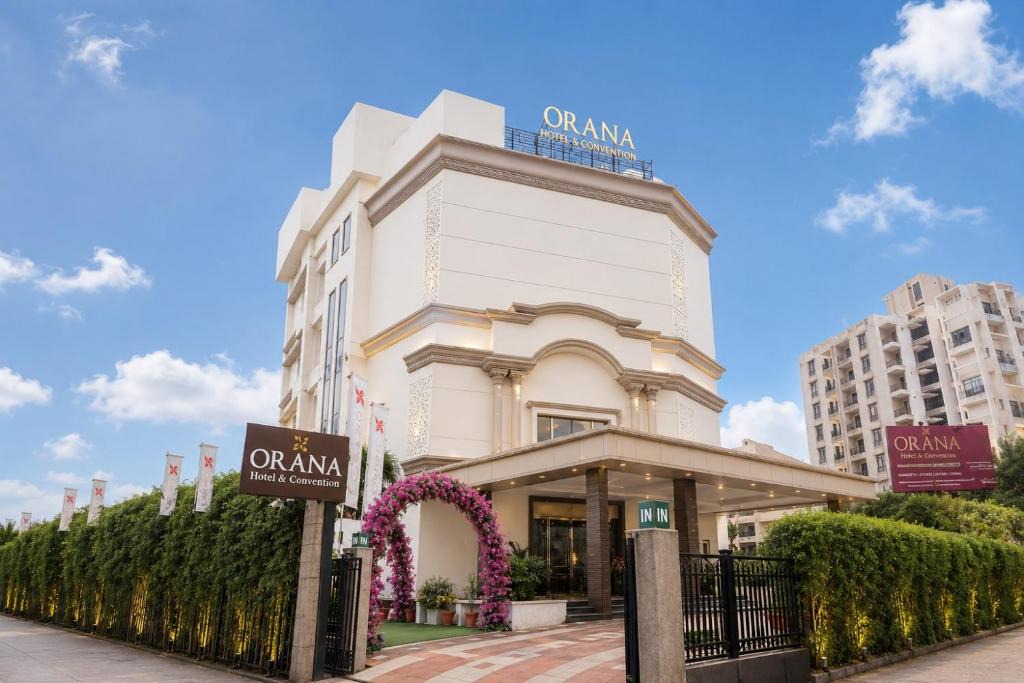 Vaishali Hotel | Orana Hotel & Convention ,Vaishali 1 Minute Walk from Vaishali Metro Station