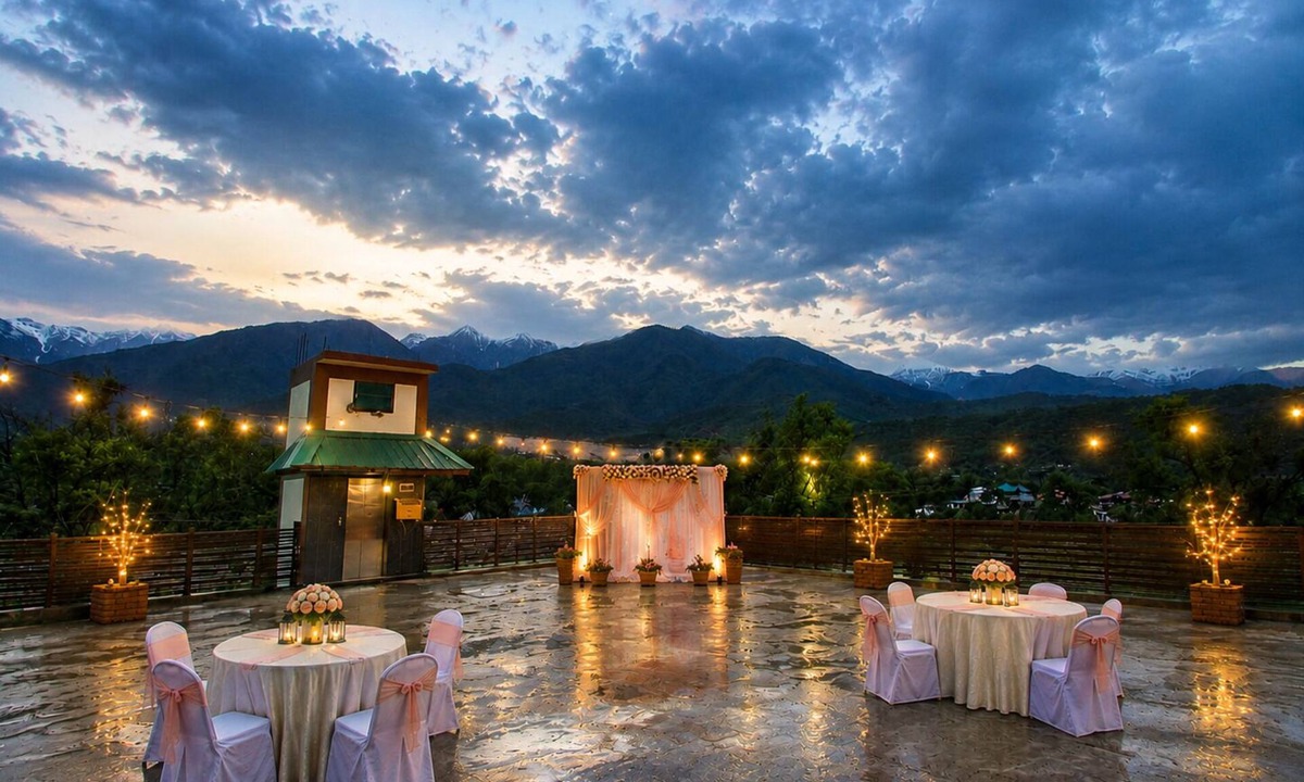 Palampur Hotel | Osho Hotel, Restaurant & Banquet