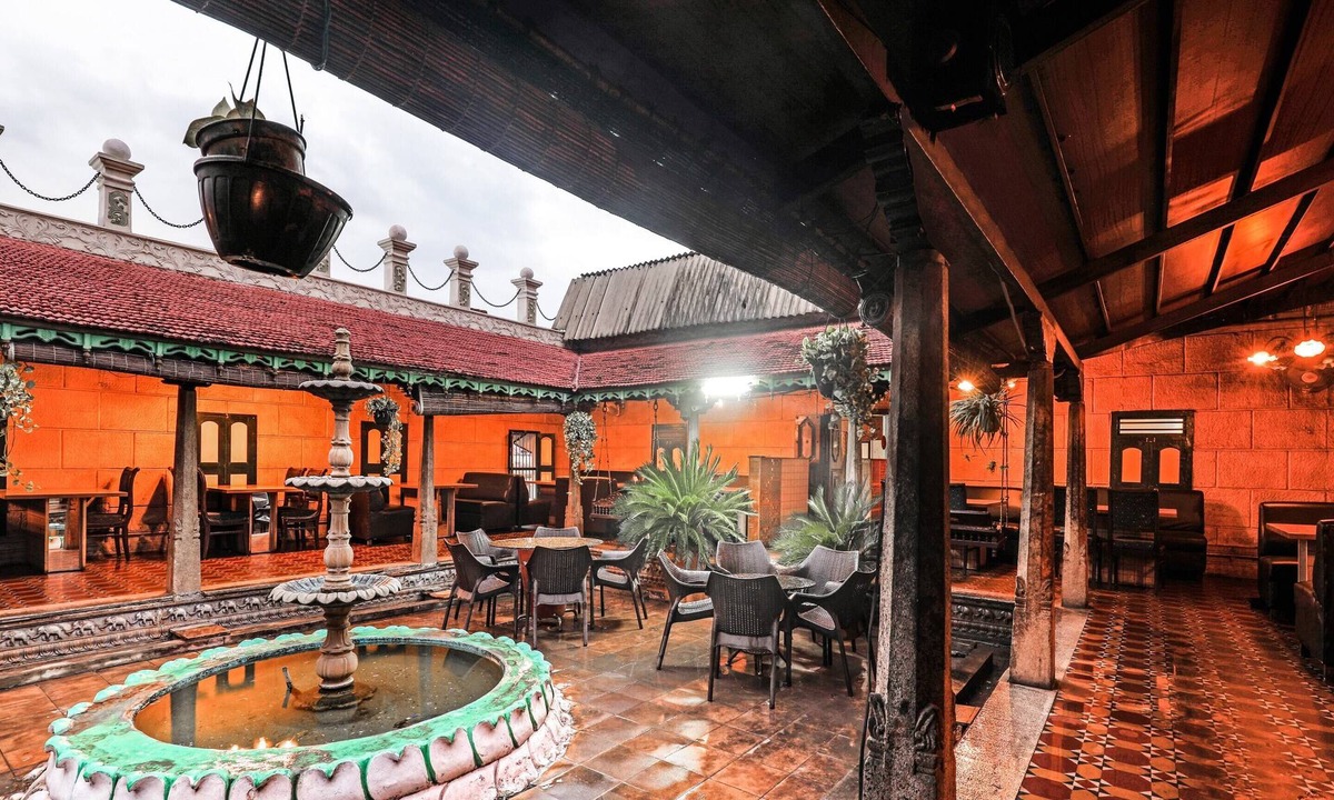 Ameerpet Hotel | OYO 11316 Athithi INN