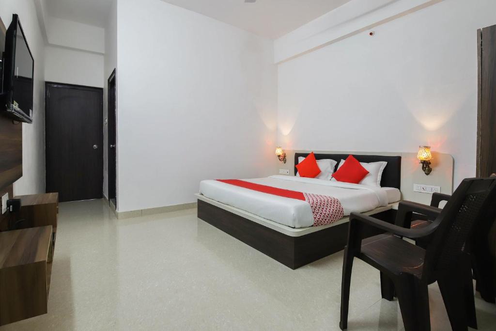 Bedla Hotel | OYO 62422 Hotel Kriti Palace