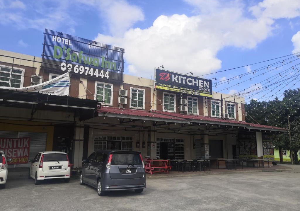 Kampung Padang Luas Hotel | OYO 90473 Opah Inn Hotel