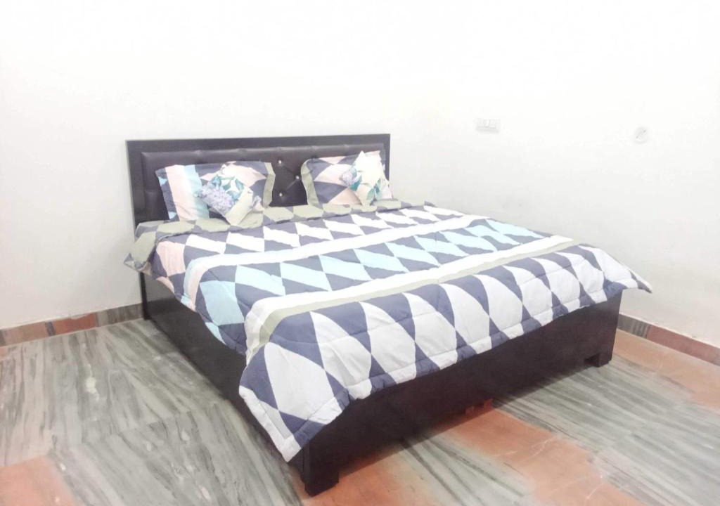 Gurugram Hotel | OYO 91843 Shree Shyam Hotel