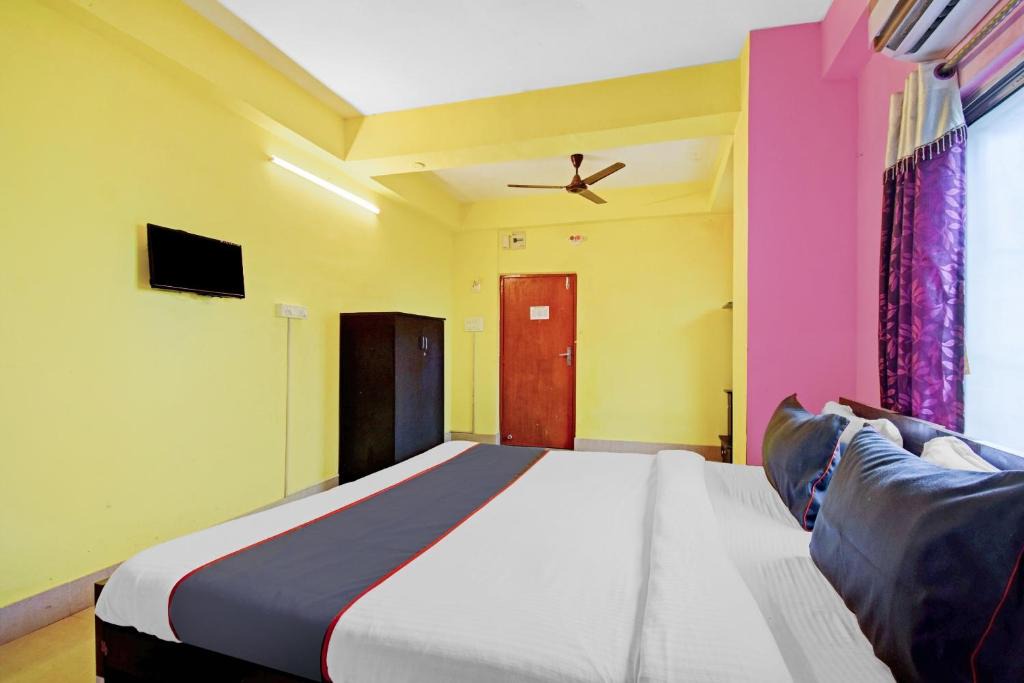 New Town Hotel | OYO Ariya International
