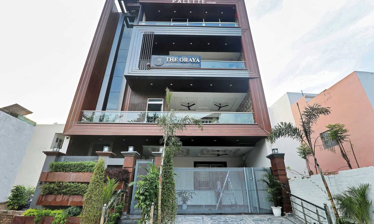Gomti Nagar House | Palette The Oraya Greens