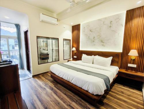 Solan Hotel | Paradise Boutique Stays