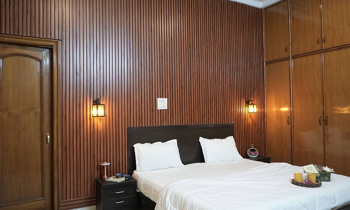 Amritsar Bed & Breakfast | Paradise Island