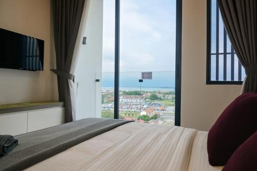 Kampung Bahasa Kapor Apartment | PD D'Wharf High Floor Studio With Private Entrance And Seaview Balcony