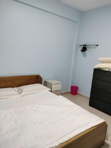 Kampung Teluk Kemang Apartment | PD PERDANA Condo Resort