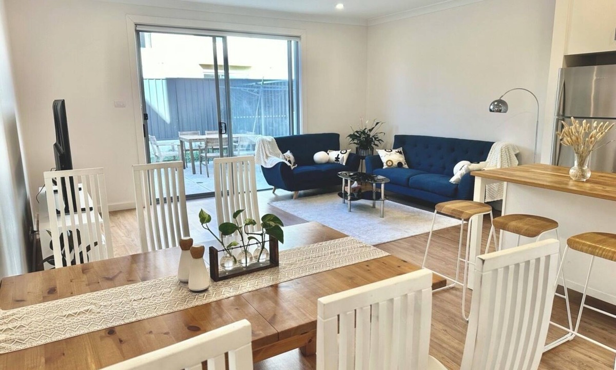 Lightsview Apartment | Peaceful 3BR Retreat Free Parking Close City
