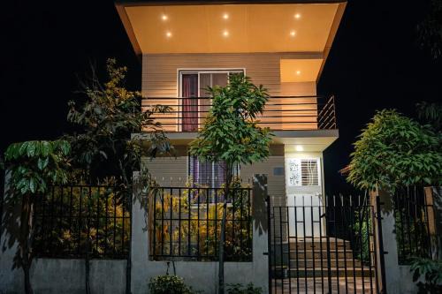 Wadgaon Villa | Peaceful Hill-View Retreat Near Lonavala