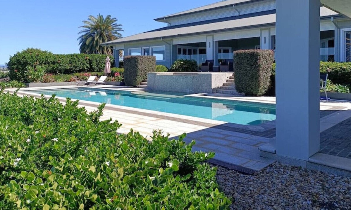 Terranora Condo | Peaceful & Private with amazing 360 VIEWS- 4 Acre Estate -15m pool