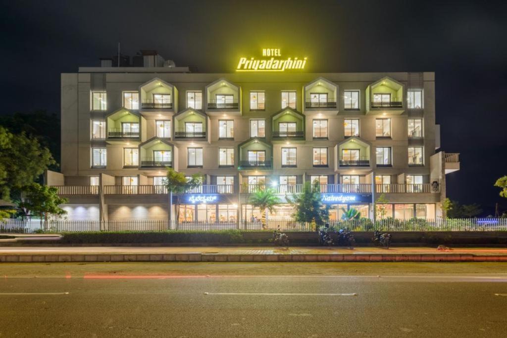 Toranagallu Hotel | Pearl by Priyadarshini