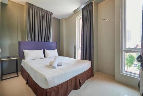 The Strand Hotel | Pillows Plus - PJ KD