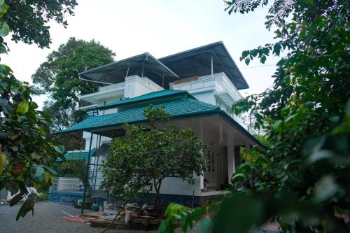 Peermade House | Pine Stays