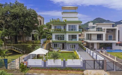 St.Stanislaus Villa Villa | Pinnacle Pure Veg 6BhK With Private pool and Elevator