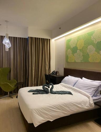 Petaling Jaya Hotel | PJ Centrestage Hotel walkable to LRT-2