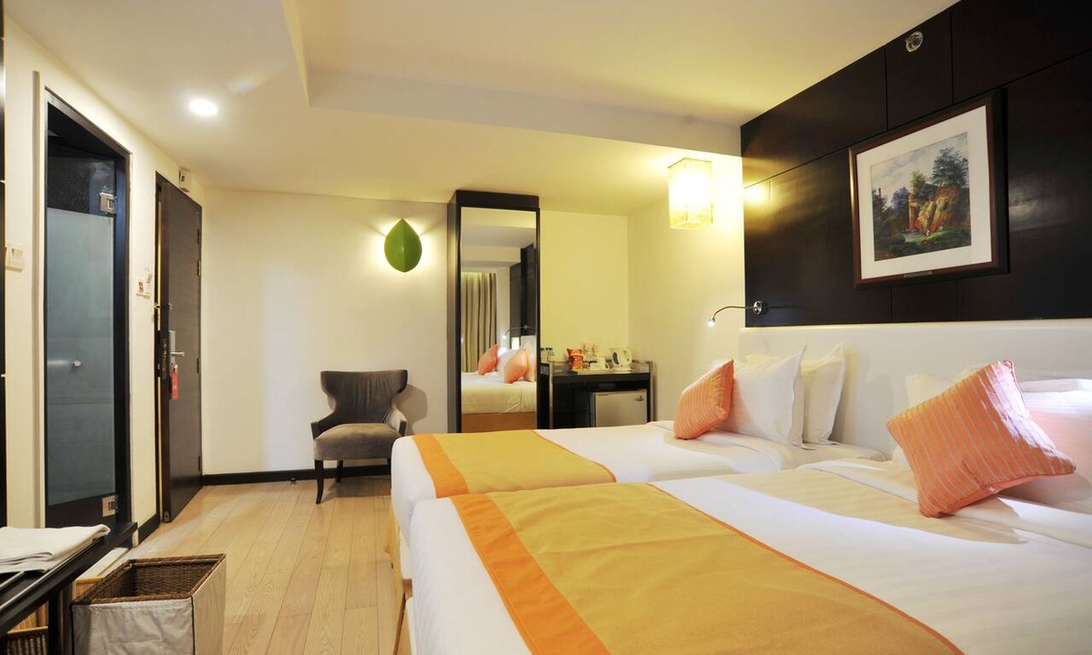 Uttara Hotel | Platinum Residence