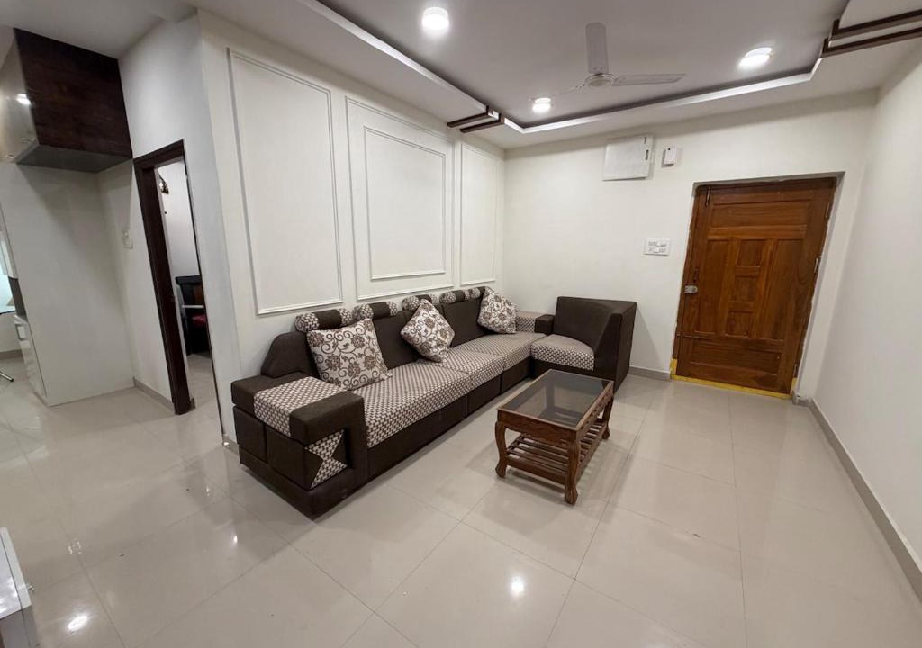 Manikonda Apartment | Platinum Retreat by Nattis Hospitality LLP