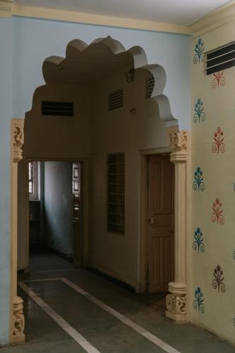 Jhotwara Hotel | PLAY Vishal Villa