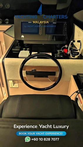 Nusajaya Boat Rental | Polaris Private Yacht Charter Puteri Harbour