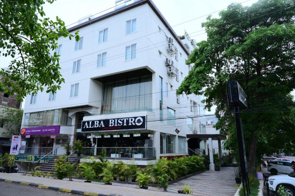 Indore Hotel | Pravasa hotel Indore