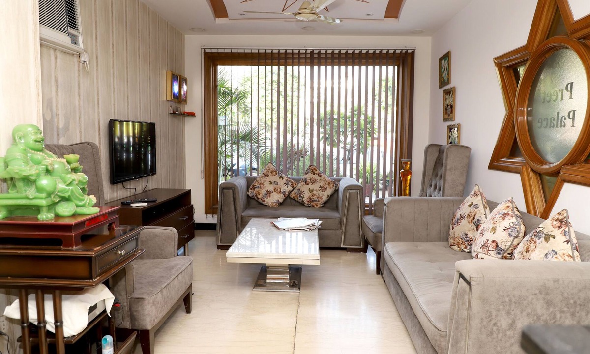 Jangpura Hotel | Preet Palace