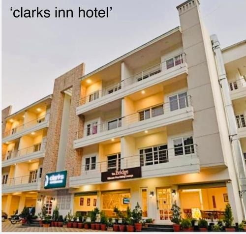 Shyamkhet Apartment | Premium Luxury 2bhk suite Kaichidham,Nainital