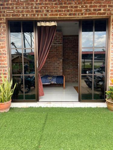 Rantau Panjang House | Private pool, 24pax, BBQ, Teratak Abah Rantau Panjang Kelantan