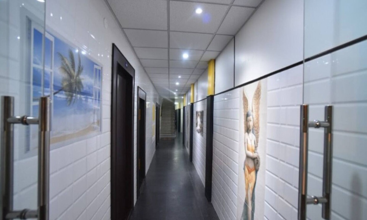 Erode Hotel | PRM Aruna Lodge