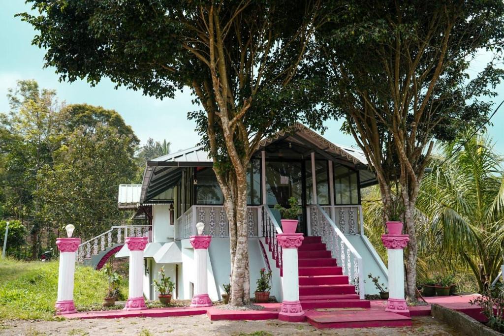 Ramakkalmedu Hotel | Punarjani Ayurvedic Resorts