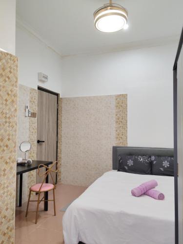 Taman Impian House | Queen Room Bukit Mertajam Alma Impian