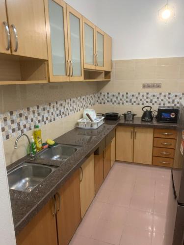 Taman Impian House | Queen Room Semi Attached Bathroom Bukit Mertajam Alma Impian