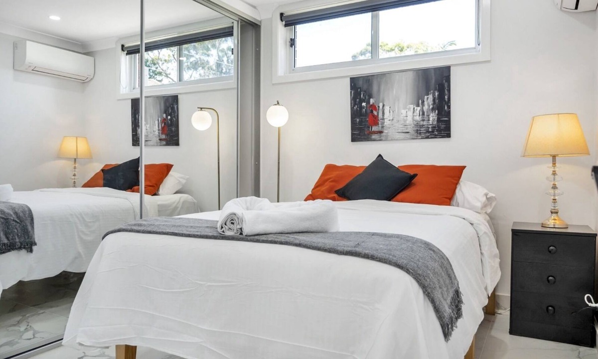 Merrylands Apartment | Quiet Elevated Serene Home (B)