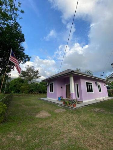 Bukit Hantu House | Quiet village atmosphere @ Embun Homestay