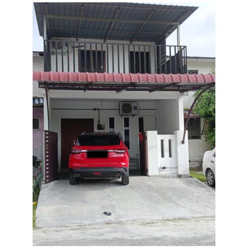 Pelabuhan Klang House | R&R Homestay