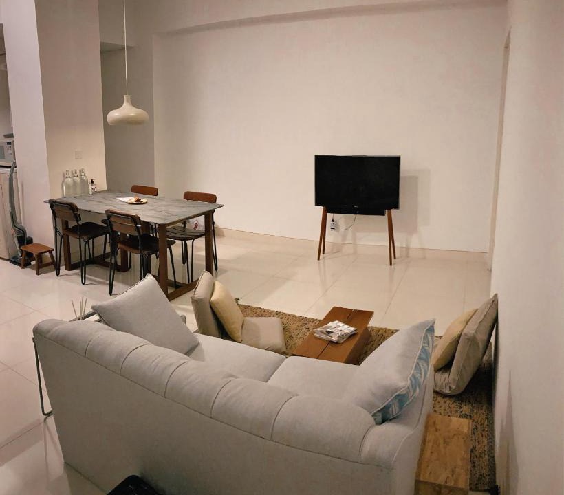 Bukit Jelutong Apartment | Radia Residence Block E lobby 2