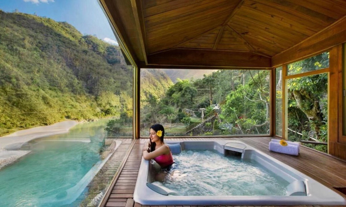 Amkholi Resort | Raga on the Ganges