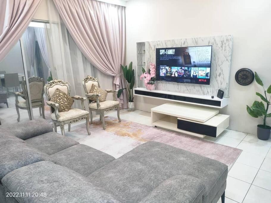 Rawang House | Rawang Conner lot homestay