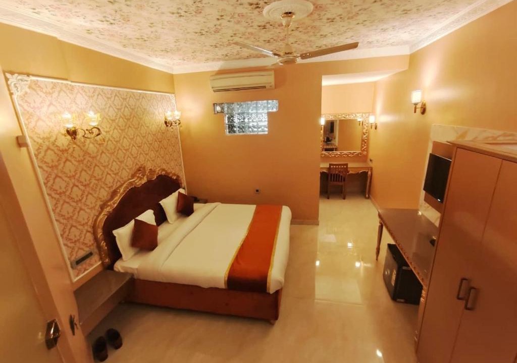 Taj Ganj Hotel | Ray of Maya near to taj mahal