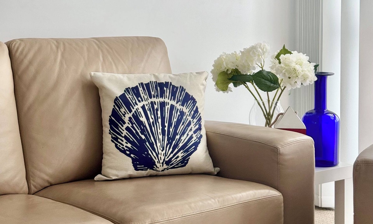 Redcliffe House | Redcliffe Beachside Escape